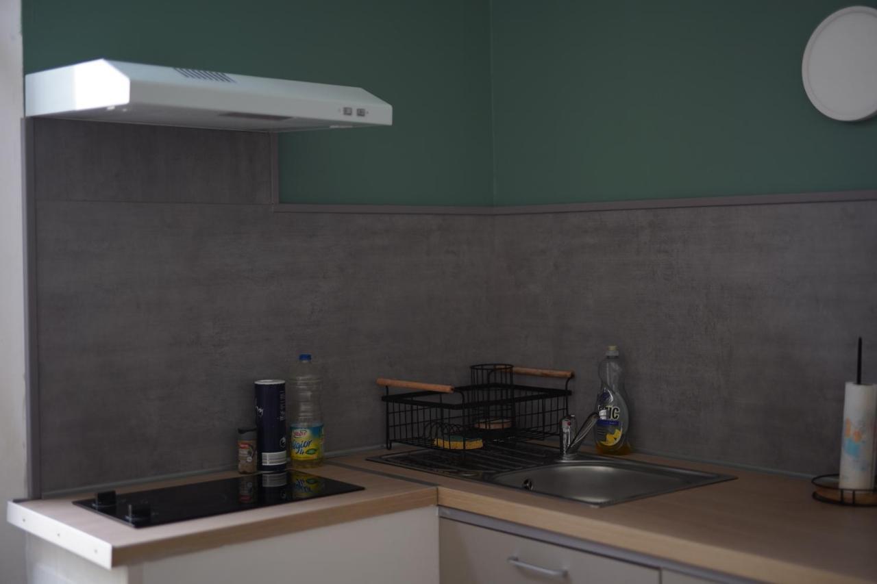 Logement Cosy Avec Stationnement Gratuit Troyes Exteriér fotografie
